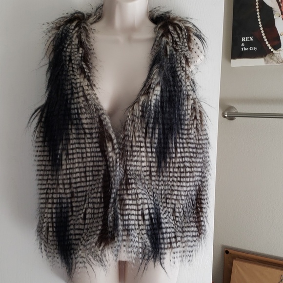 Esley Jackets & Blazers - ESLEY Vest Size S